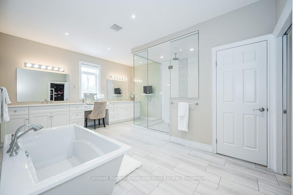 Photo 30 of 84 McCann Street, Guelph, Kortright East — HOMEH