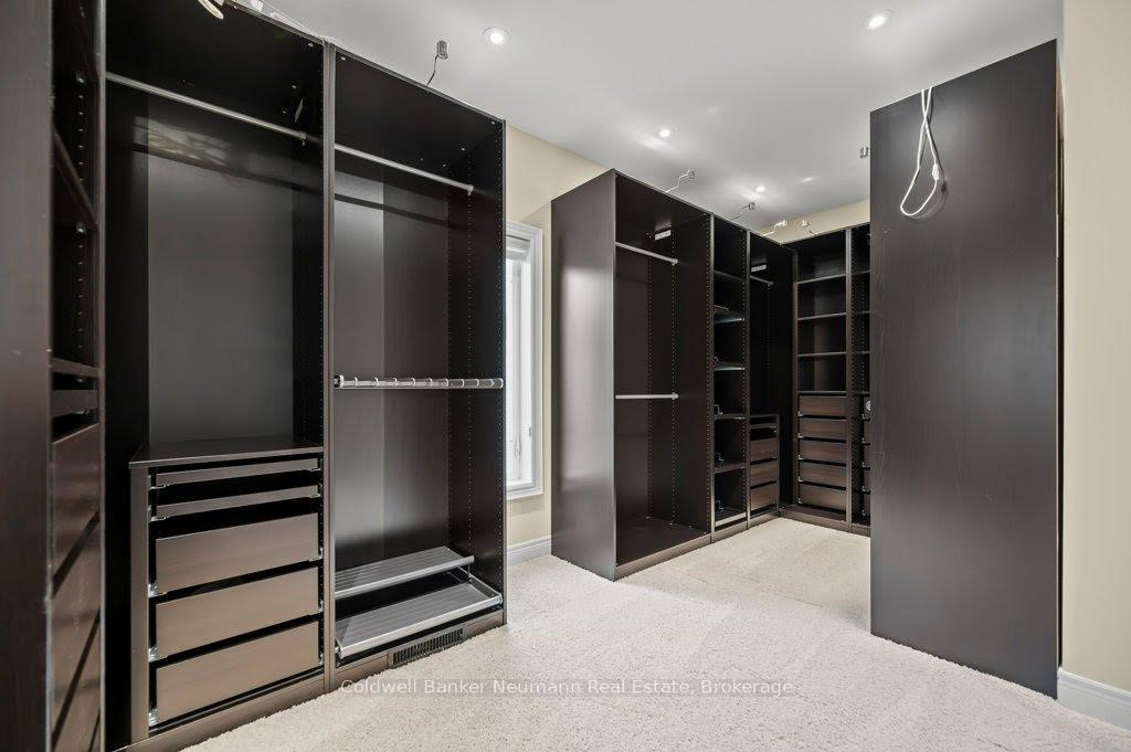 Photo 33 of 84 McCann Street, Guelph, Kortright East — HOMEH
