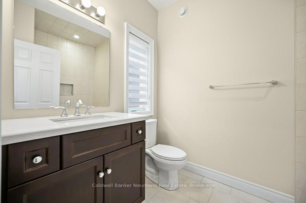 Photo 35 of 84 McCann Street, Guelph, Kortright East — HOMEH