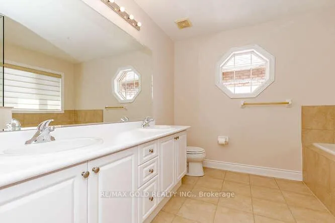 Photo 14 of 3368 Hayhurst Crescent, Oakville, Bronte — HOMEH
