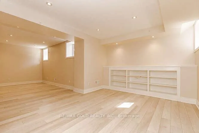 Photo 17 of 3368 Hayhurst Crescent, Oakville, Bronte — HOMEH