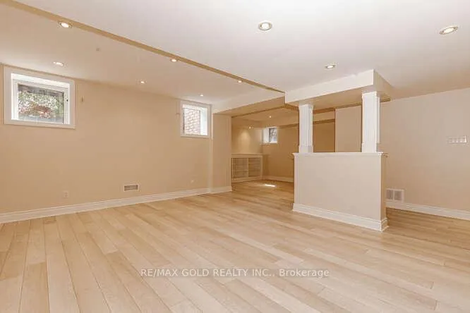 Photo 18 of 3368 Hayhurst Crescent, Oakville, Bronte — HOMEH