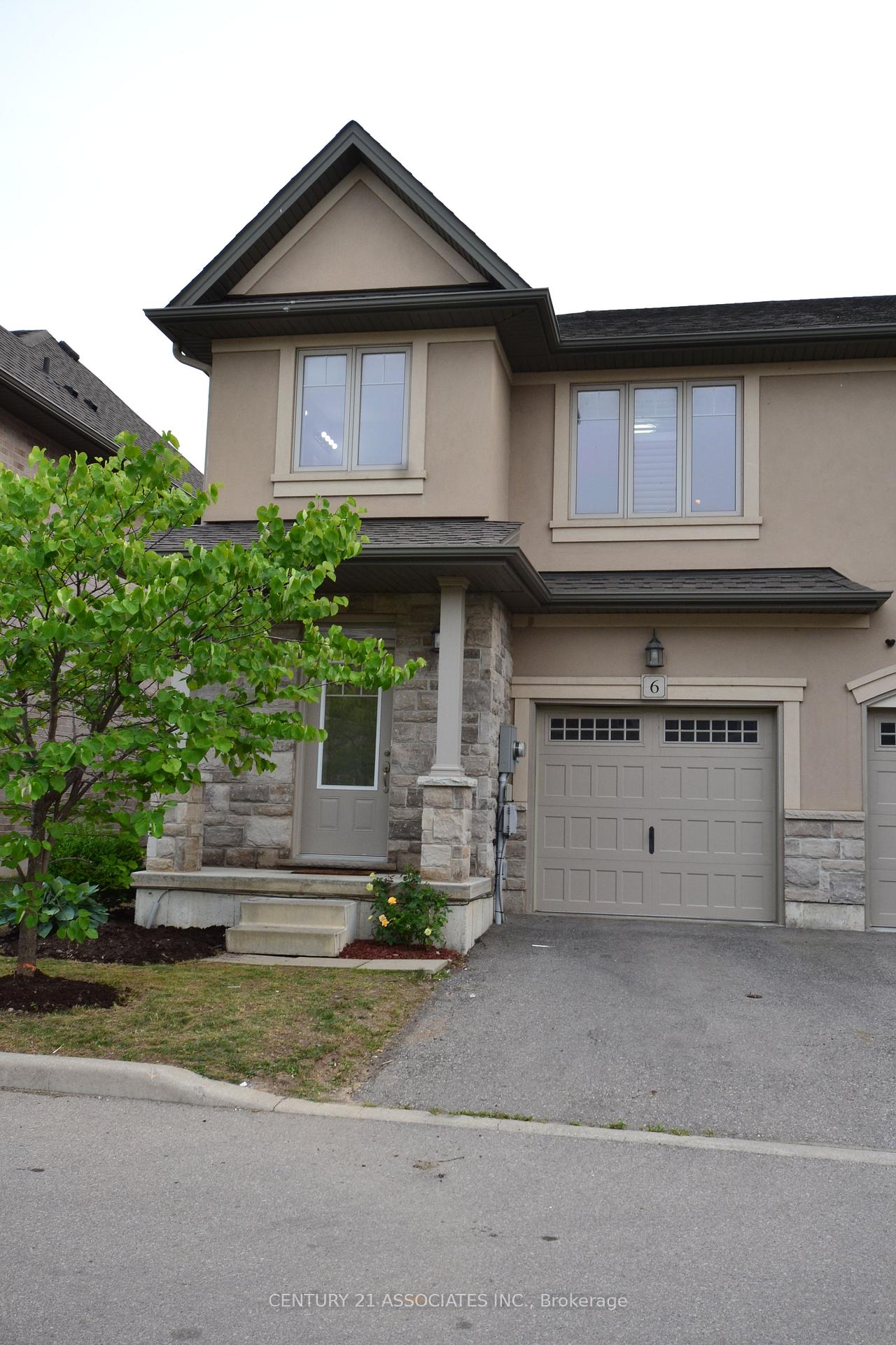 Photo 1 of Unit 6, 98 Shoreview Place, Hamilton, Lakeshore — HOMEH