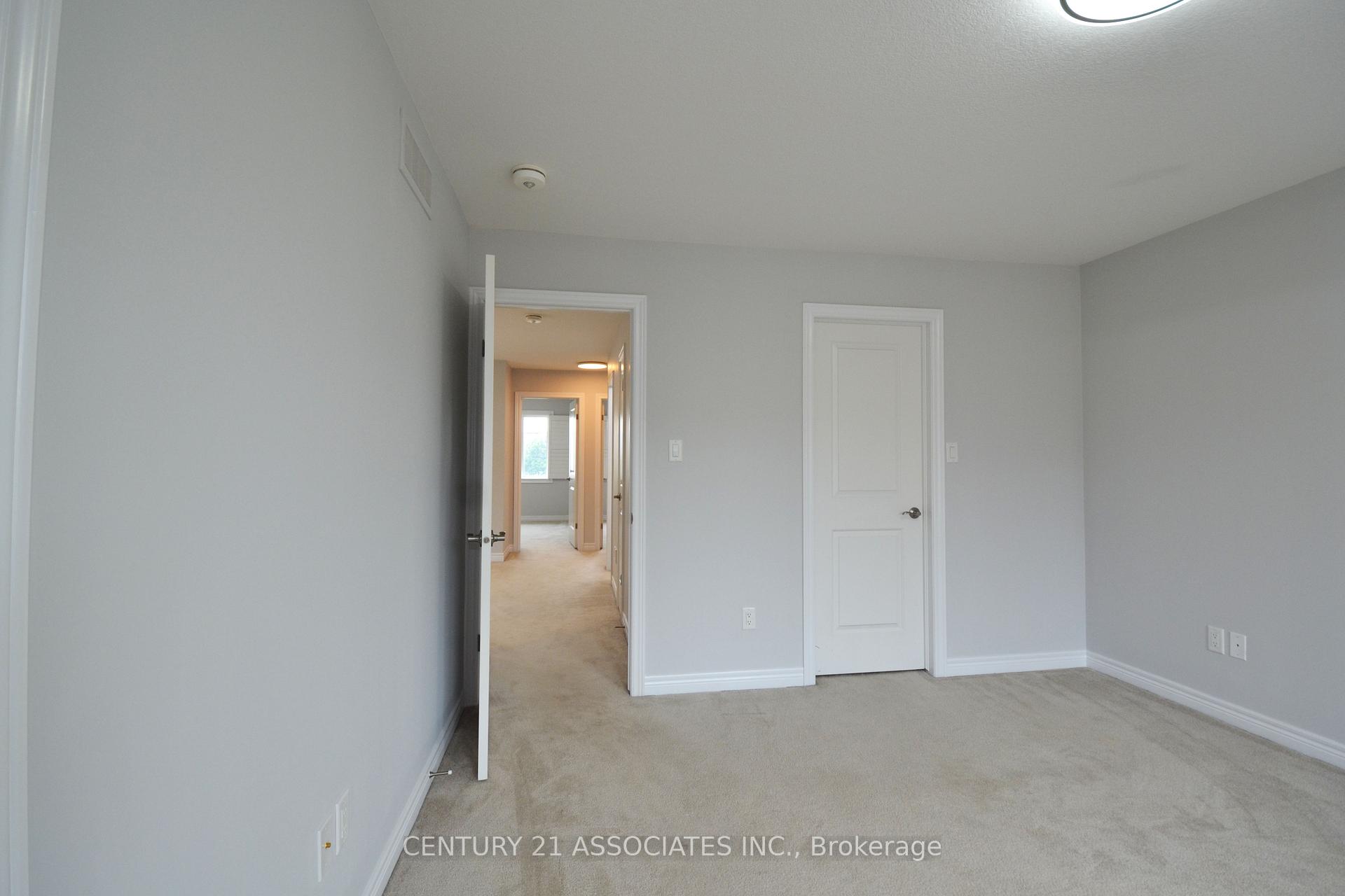 Photo 42 of Unit 6, 98 Shoreview Place, Hamilton, Lakeshore — HOMEH