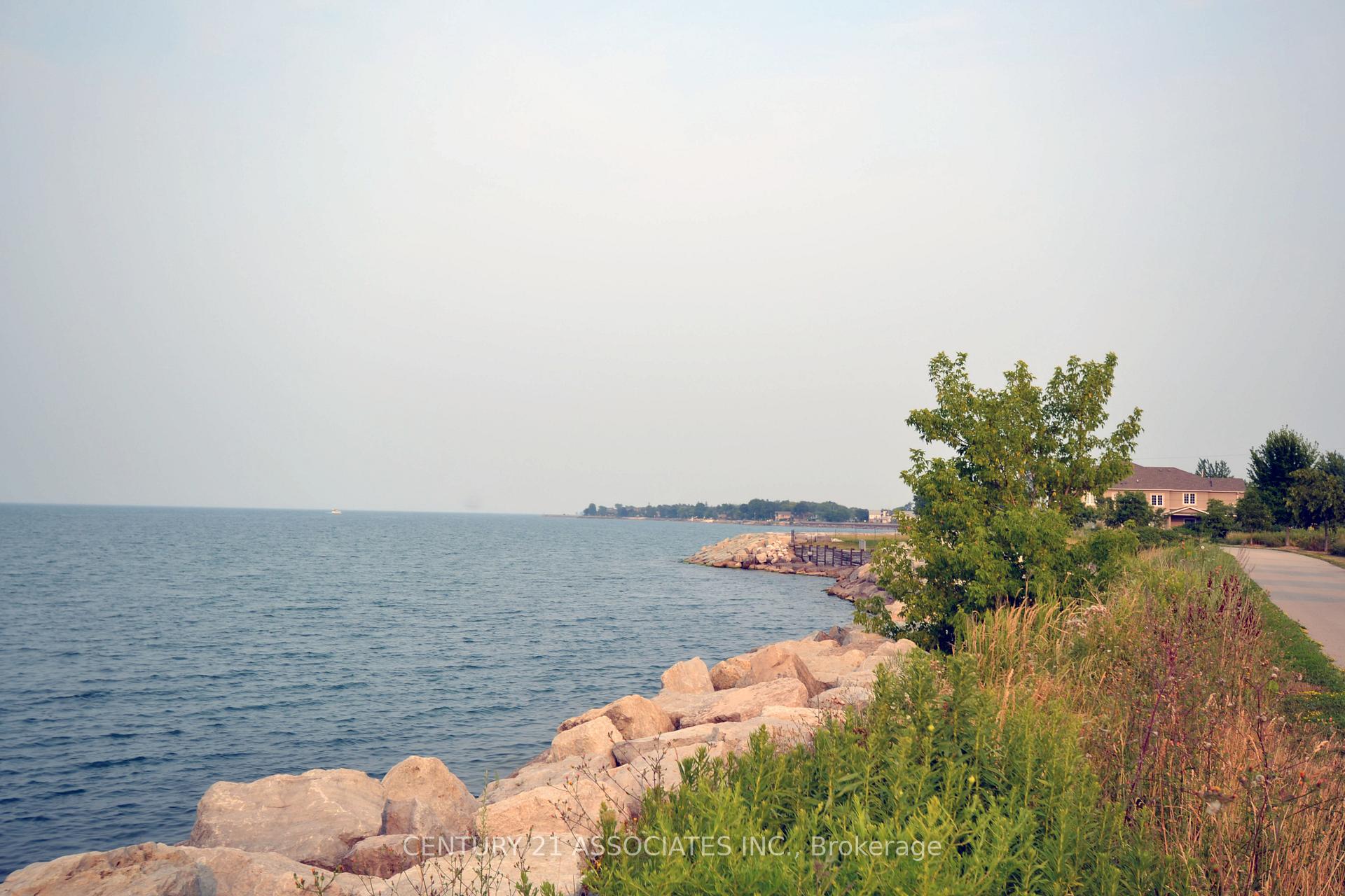 Photo 48 of Unit 6, 98 Shoreview Place, Hamilton, Lakeshore — HOMEH