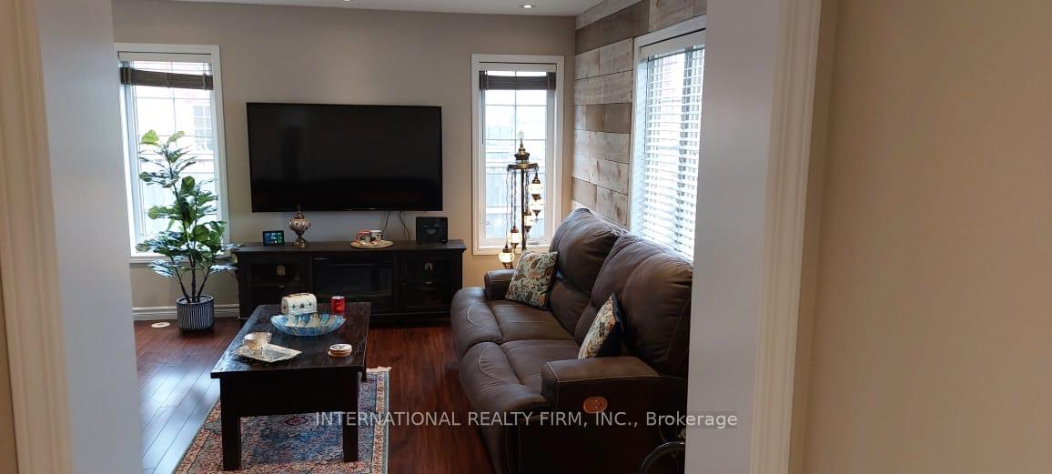 Photo 6 of 810 Herman Way, Milton, Harrison — HOMEH