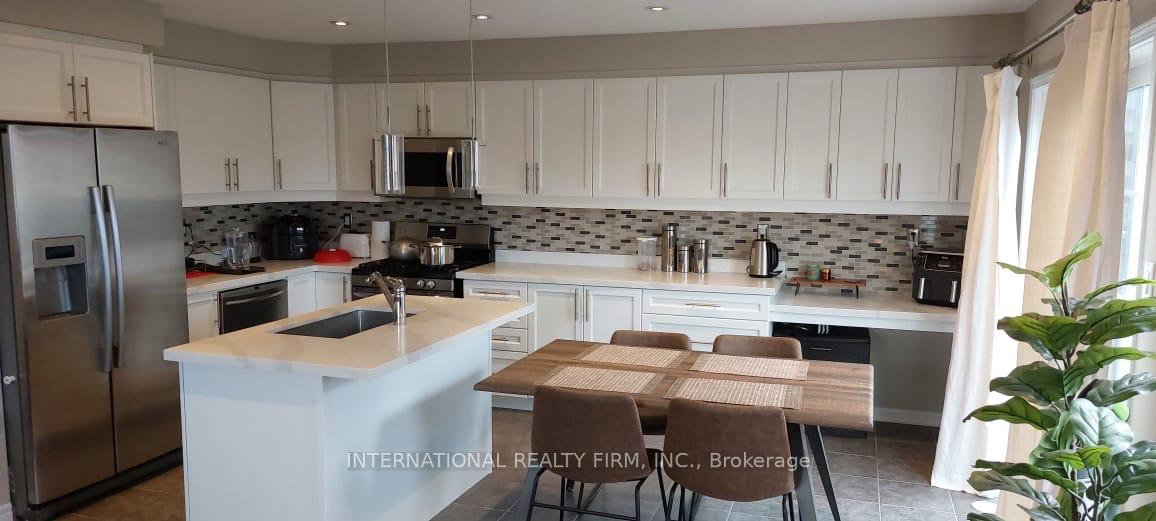 Photo 8 of 810 Herman Way, Milton, Harrison — HOMEH