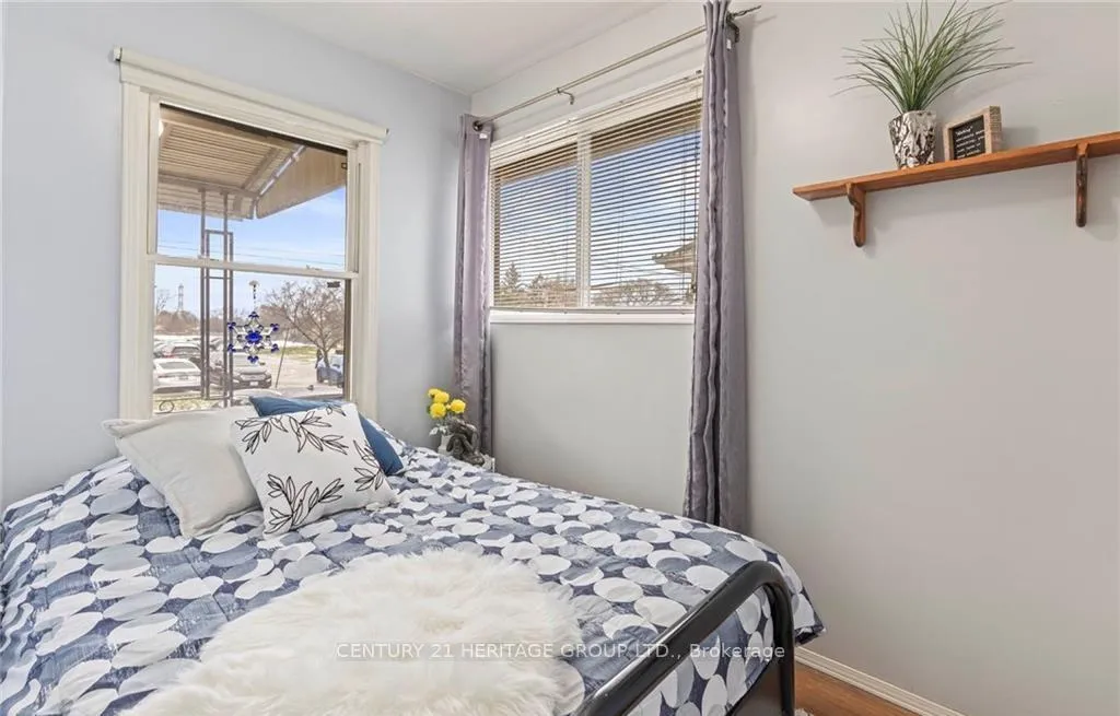 Photo 17 of 46 Adeline Avenue, Hamilton, Normanhurst — HOMEH