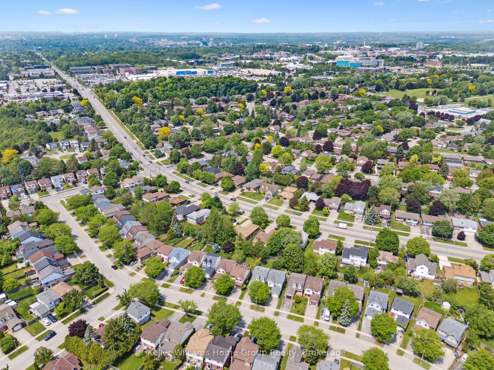 Photo 45 of 34 Walman Drive, Guelph, Kortright West — HOMEH