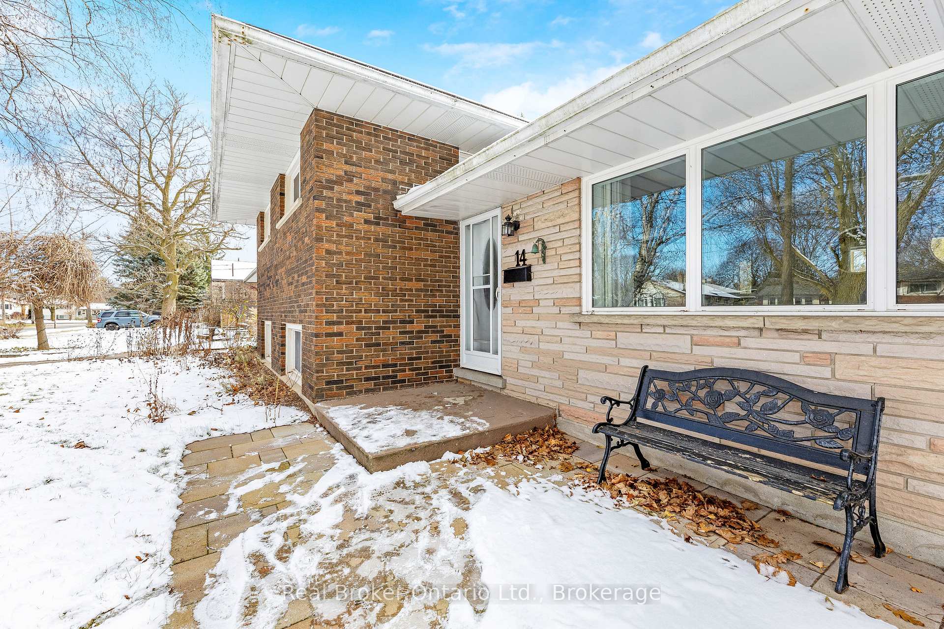 Photo 6 of 14 Lonsdale Drive, Guelph, Riverside Park — HOMEH