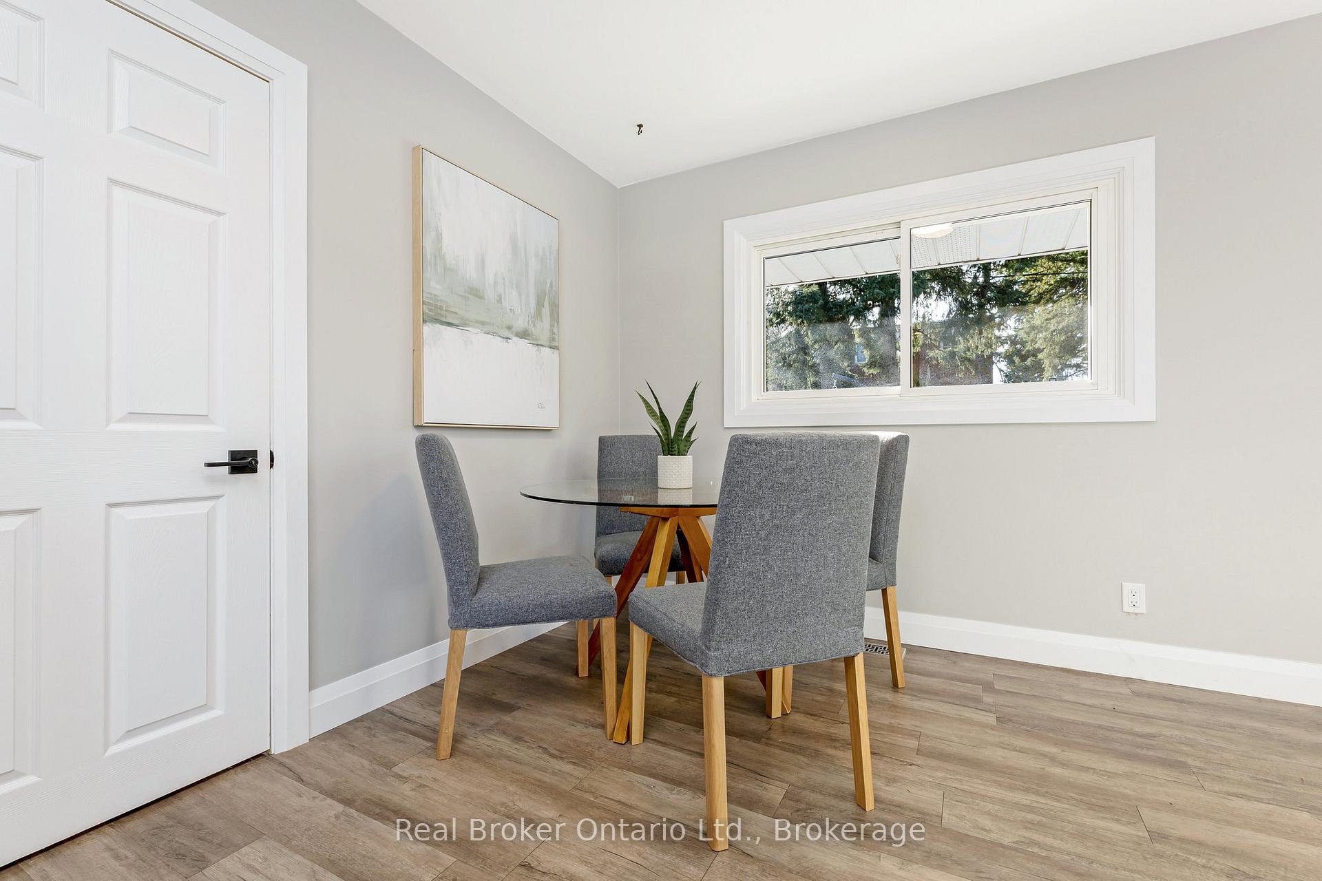 Photo 14 of 14 Lonsdale Drive, Guelph, Riverside Park — HOMEH