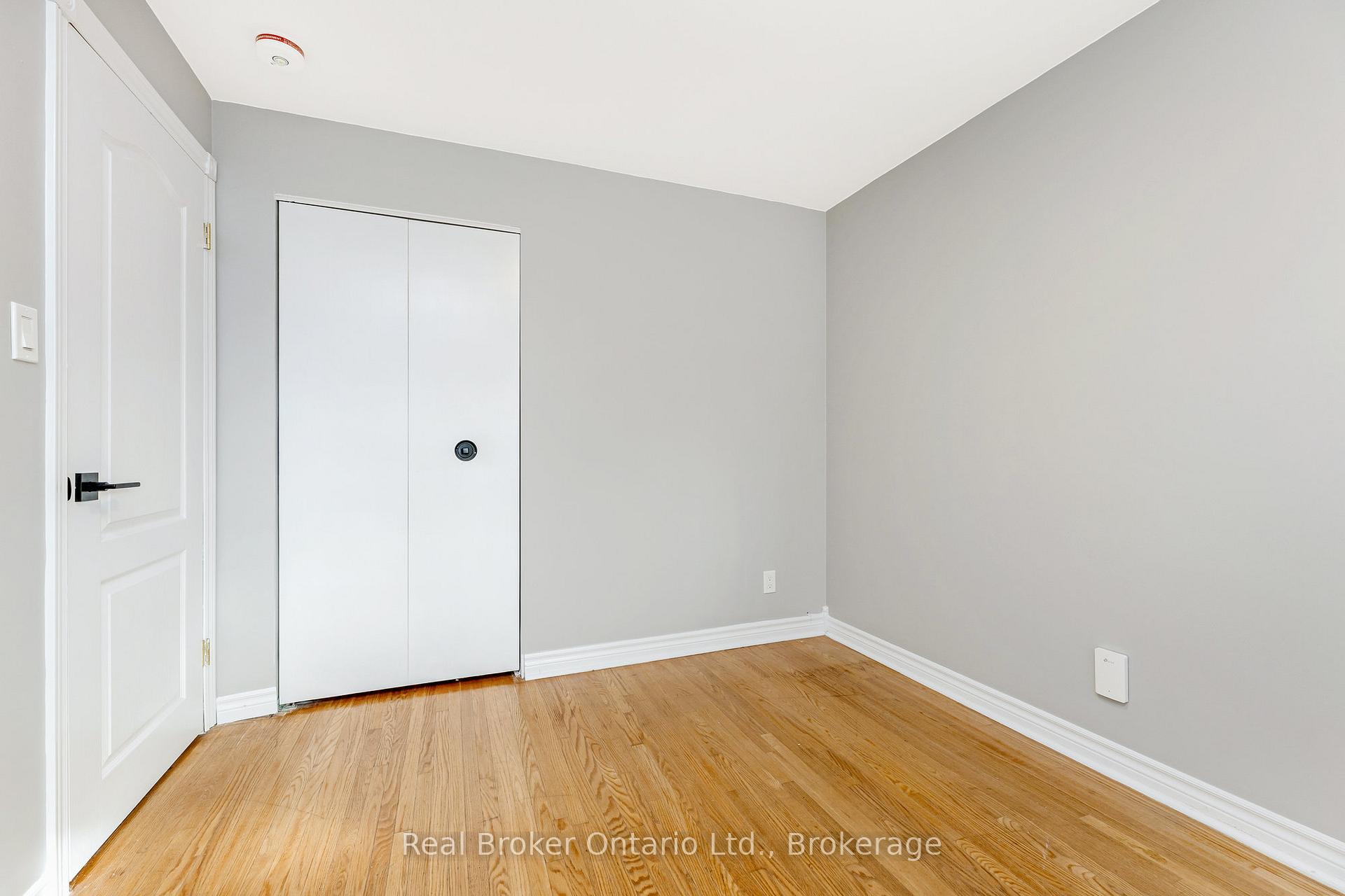 Photo 25 of 14 Lonsdale Drive, Guelph, Riverside Park — HOMEH