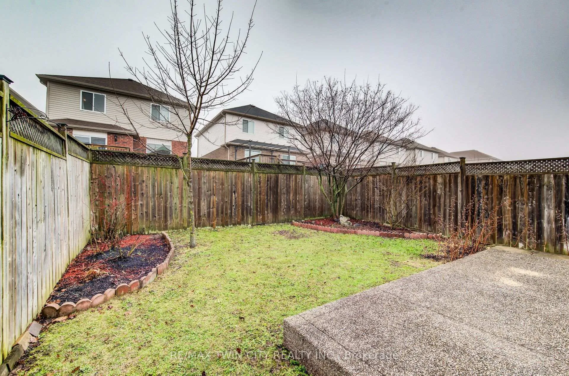 Photo 42 of 90 Udvari Crescent S, Kitchener — HOMEH