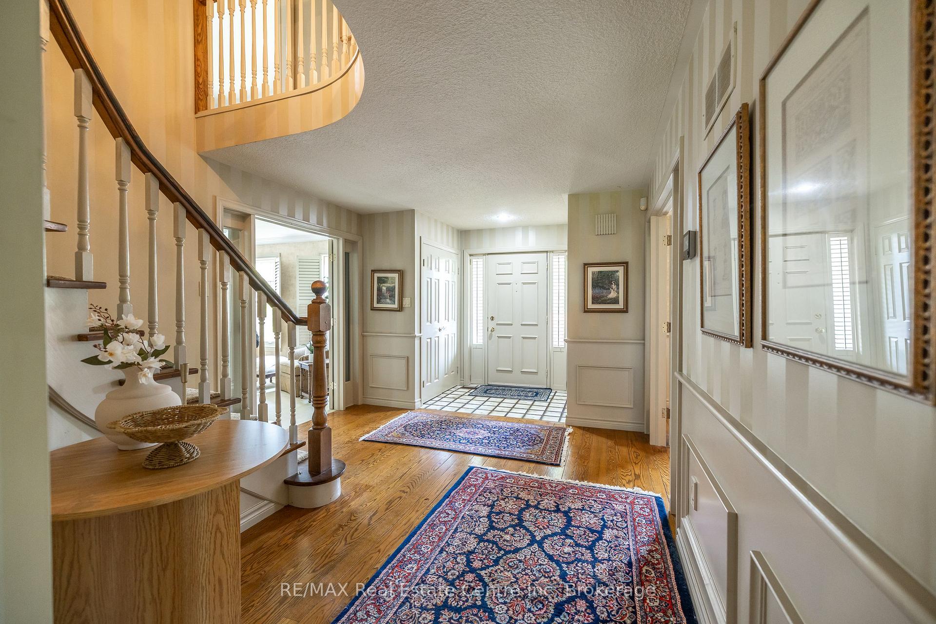 Photo 6 of 27 Colborn Street, Guelph, Kortright East — HOMEH