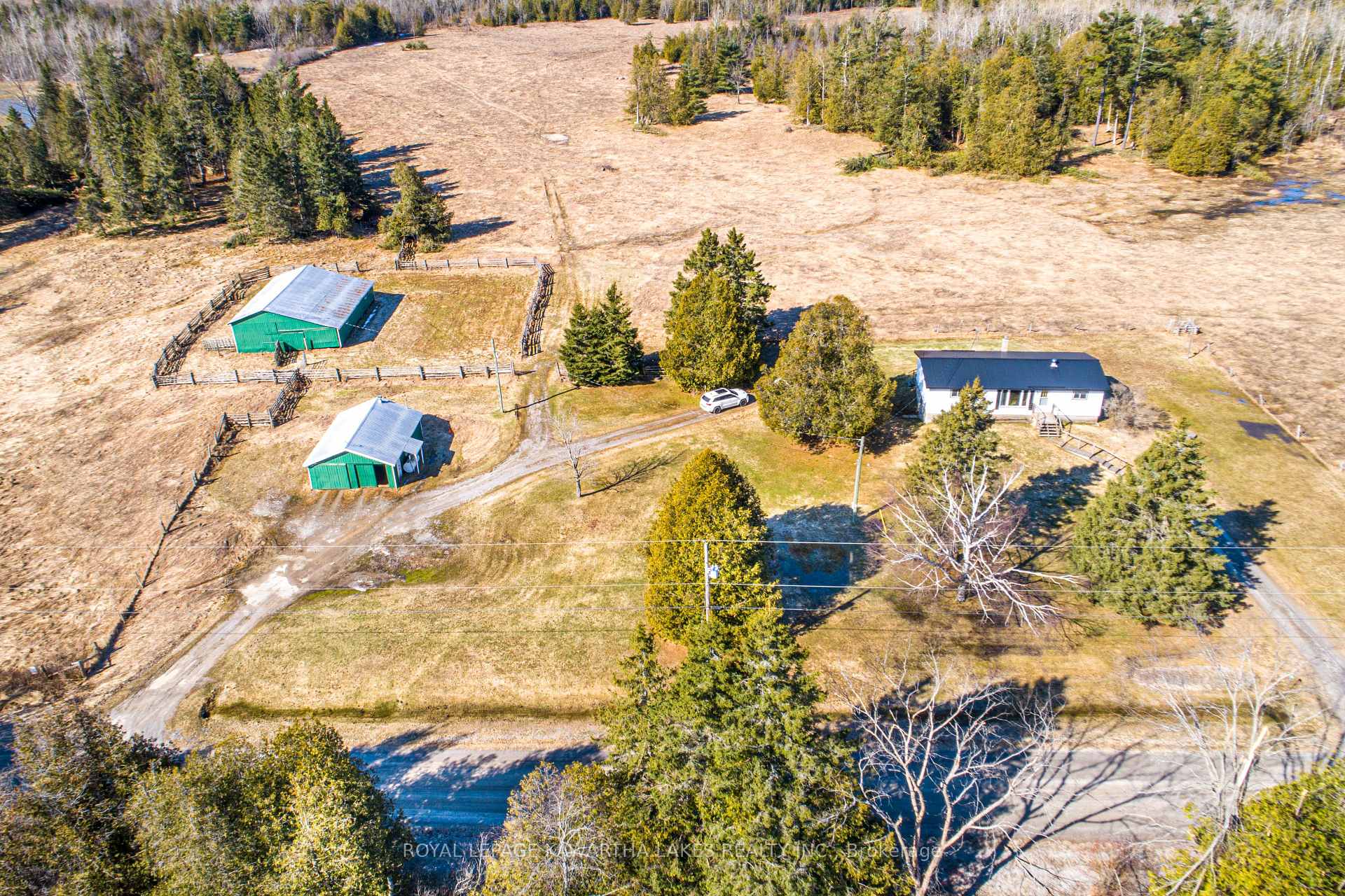 Photo 1 of 385 Shrike Road, Kawartha Lakes, Carden — HOMEH