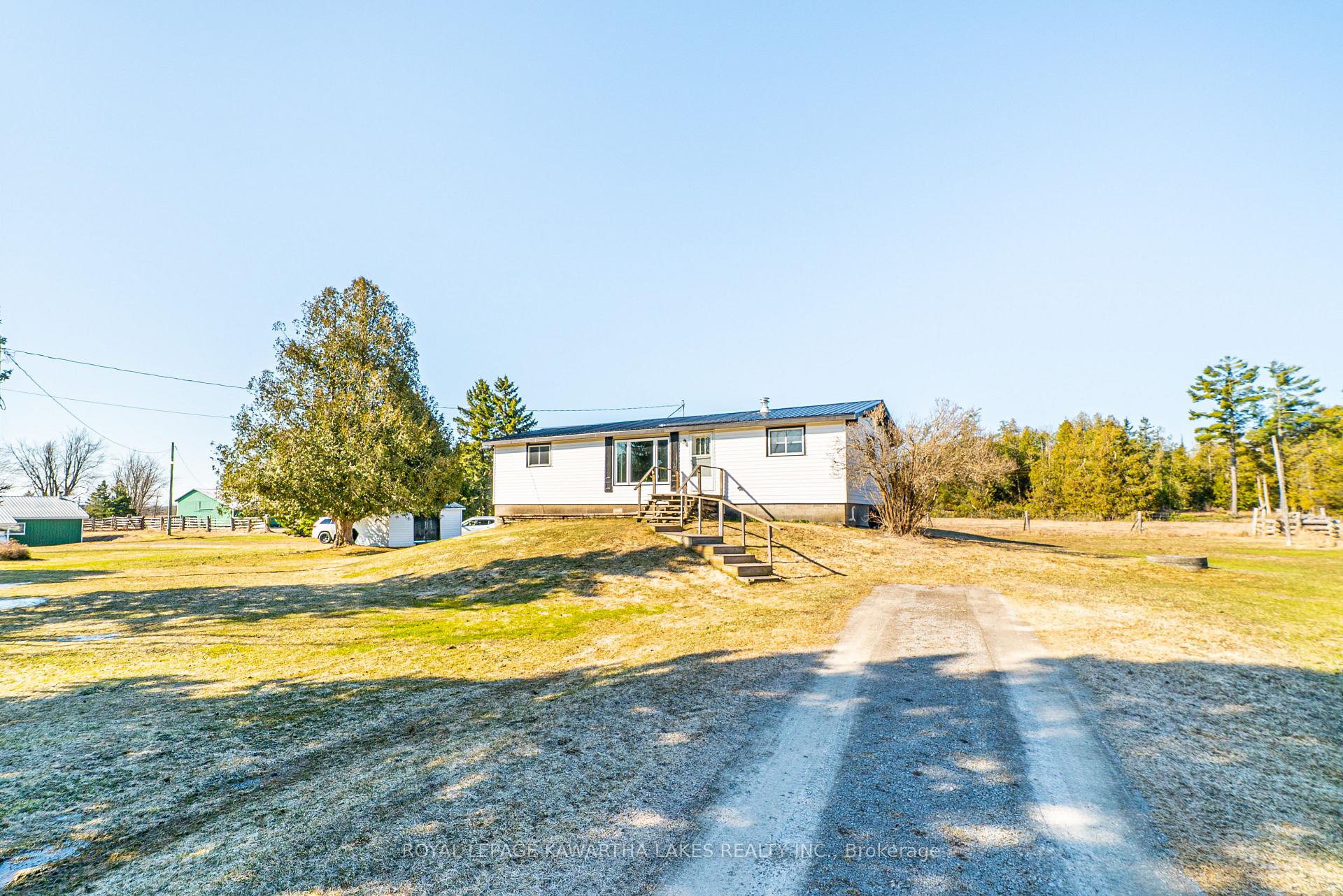 Photo 8 of 385 Shrike Road, Kawartha Lakes, Carden — HOMEH