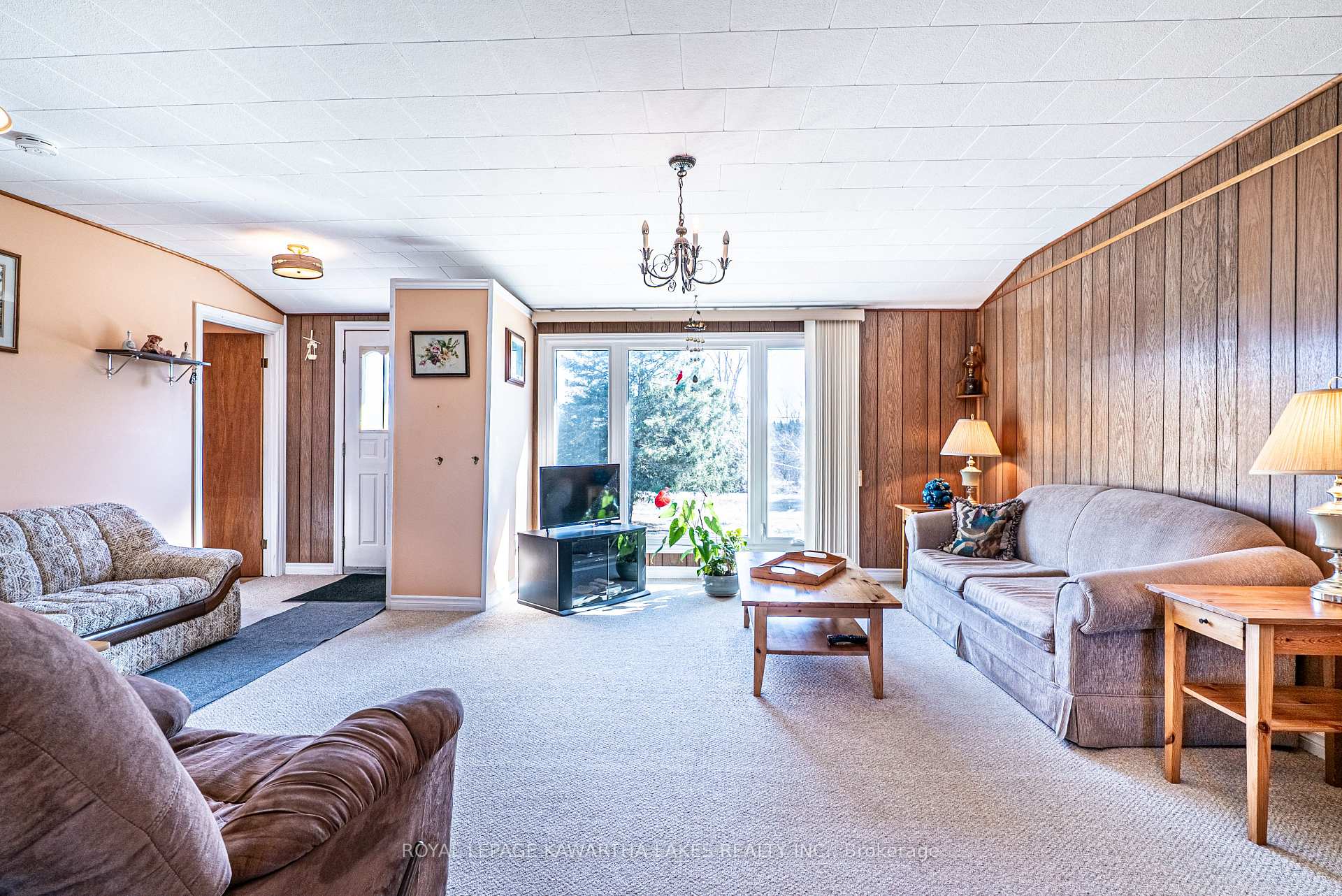 Photo 18 of 385 Shrike Road, Kawartha Lakes, Carden — HOMEH