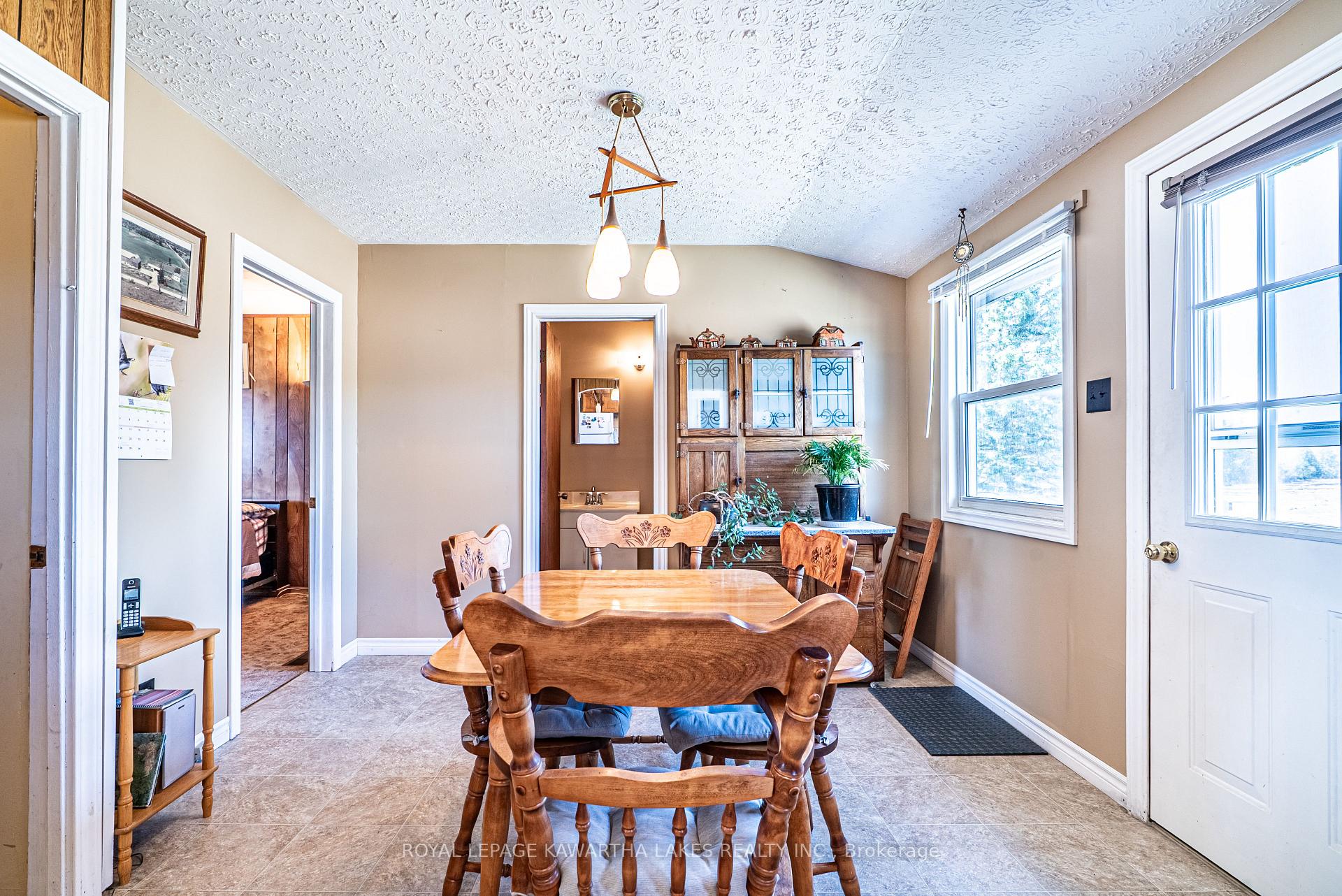 Photo 23 of 385 Shrike Road, Kawartha Lakes, Carden — HOMEH