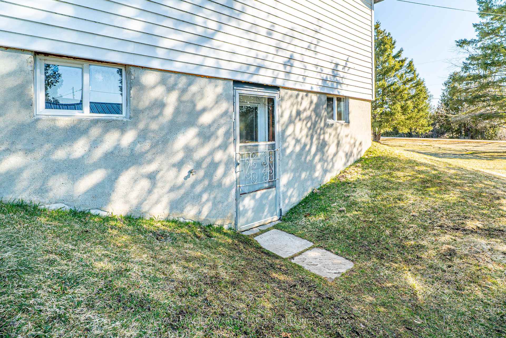 Photo 29 of 385 Shrike Road, Kawartha Lakes, Carden — HOMEH