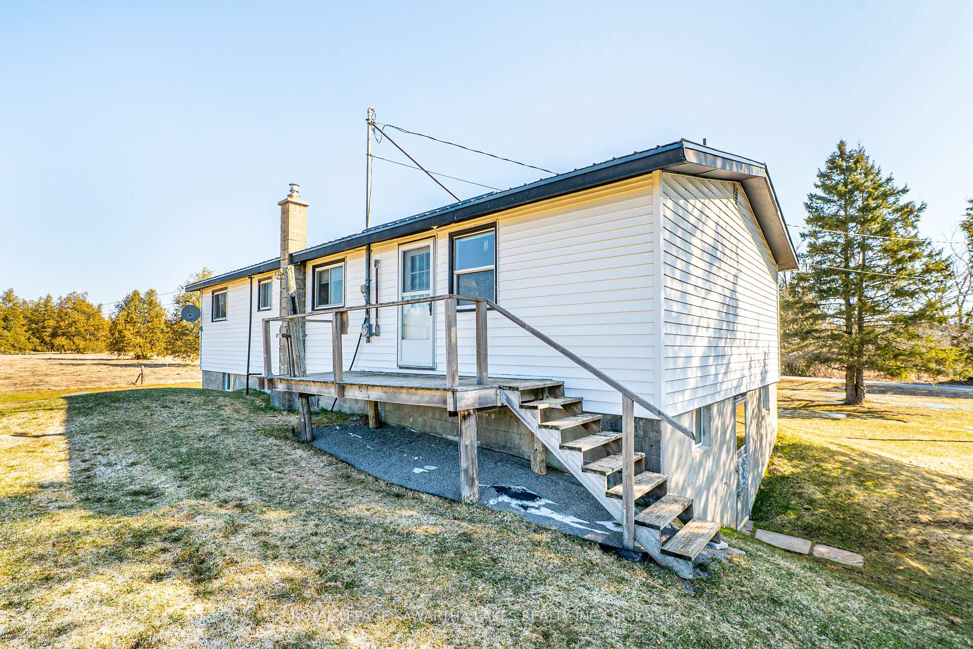 Photo 35 of 385 Shrike Road, Kawartha Lakes, Carden — HOMEH