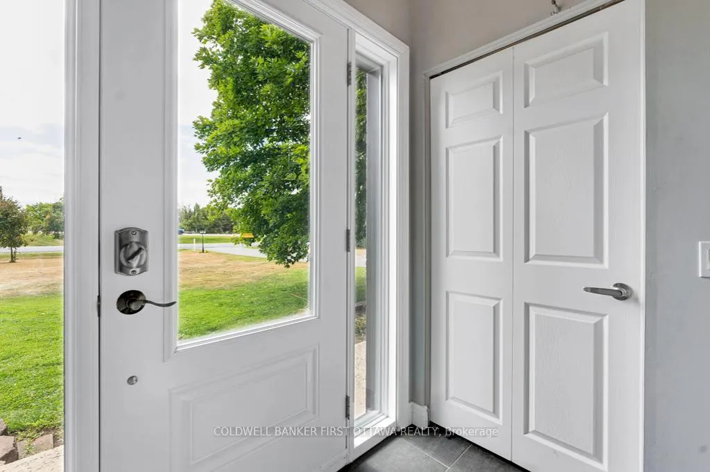 Photo 6 of 376 Napoleon Street, Carleton Place — HOMEH