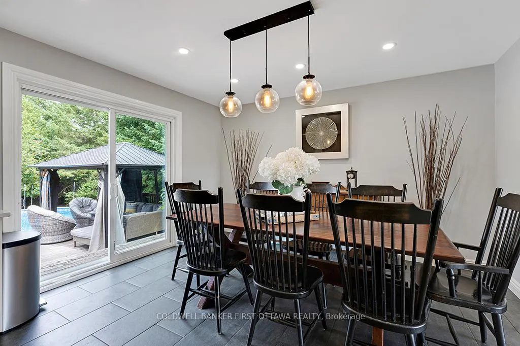 Photo 10 of 376 Napoleon Street, Carleton Place — HOMEH