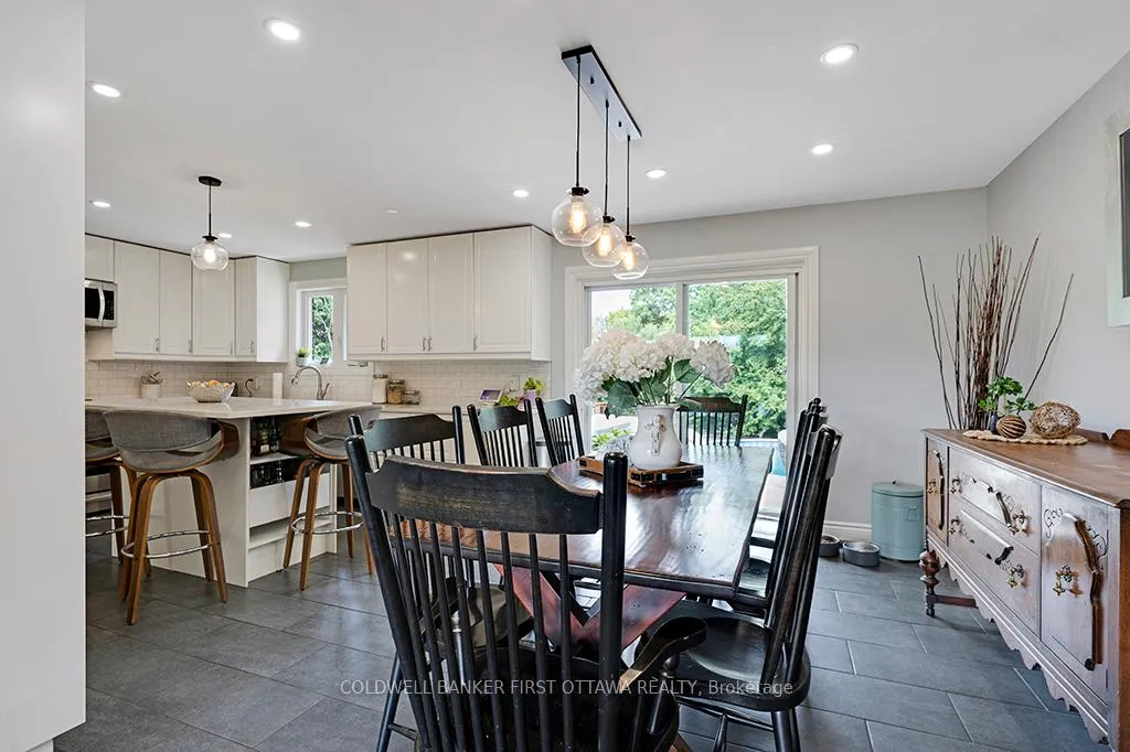 Photo 11 of 376 Napoleon Street, Carleton Place — HOMEH