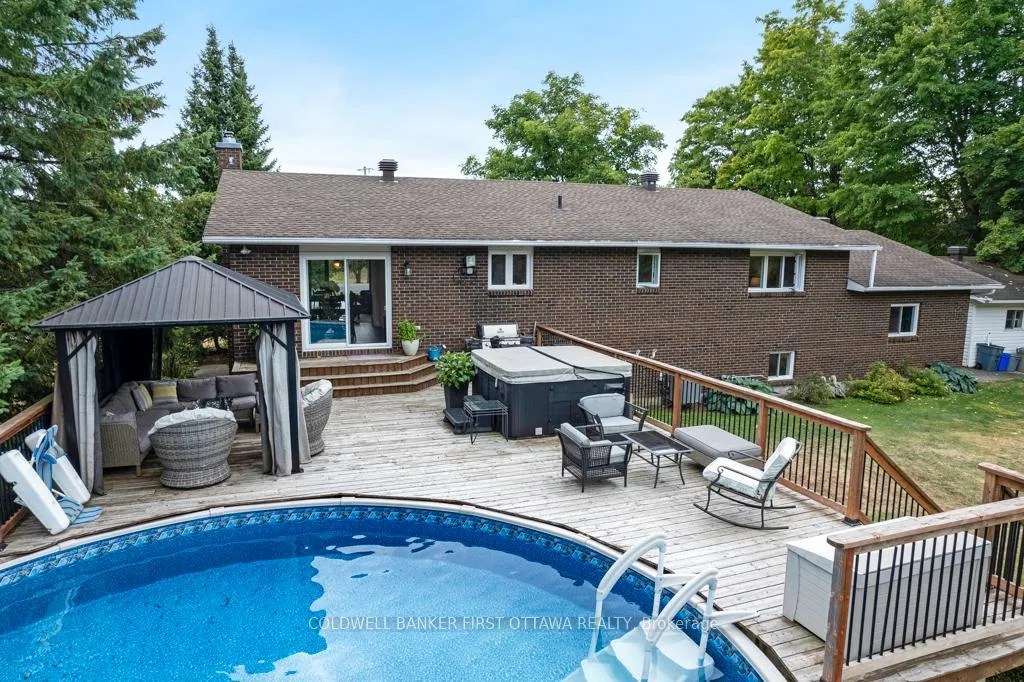 Photo 33 of 376 Napoleon Street, Carleton Place — HOMEH