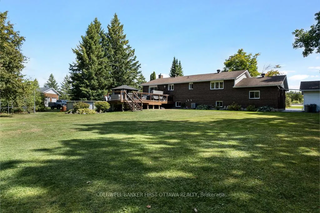 Photo 45 of 376 Napoleon Street, Carleton Place — HOMEH