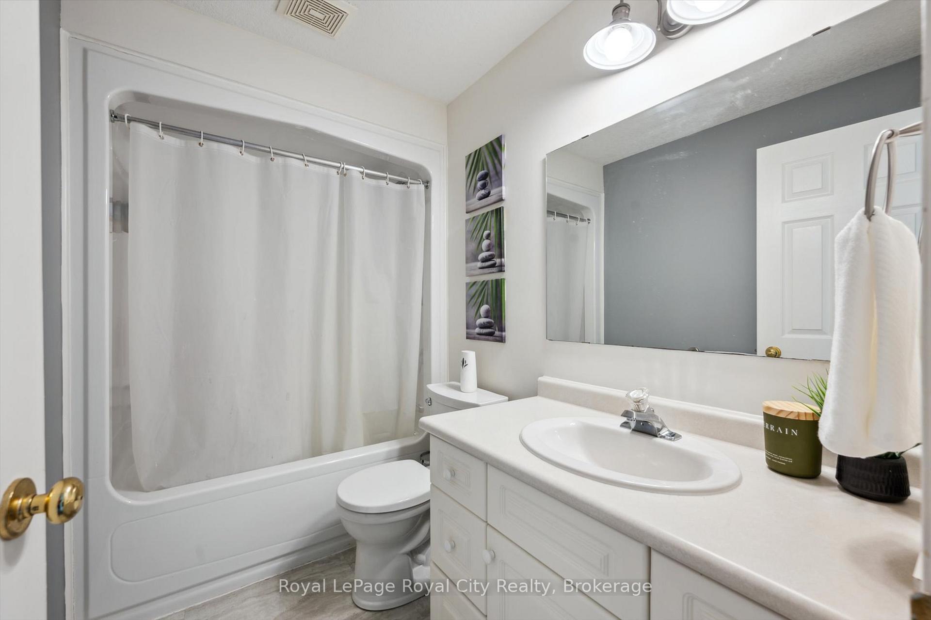 Photo 42 of 41 Munroe Crescent, Guelph, Clairfields/Hanlon Business Park — HOMEH