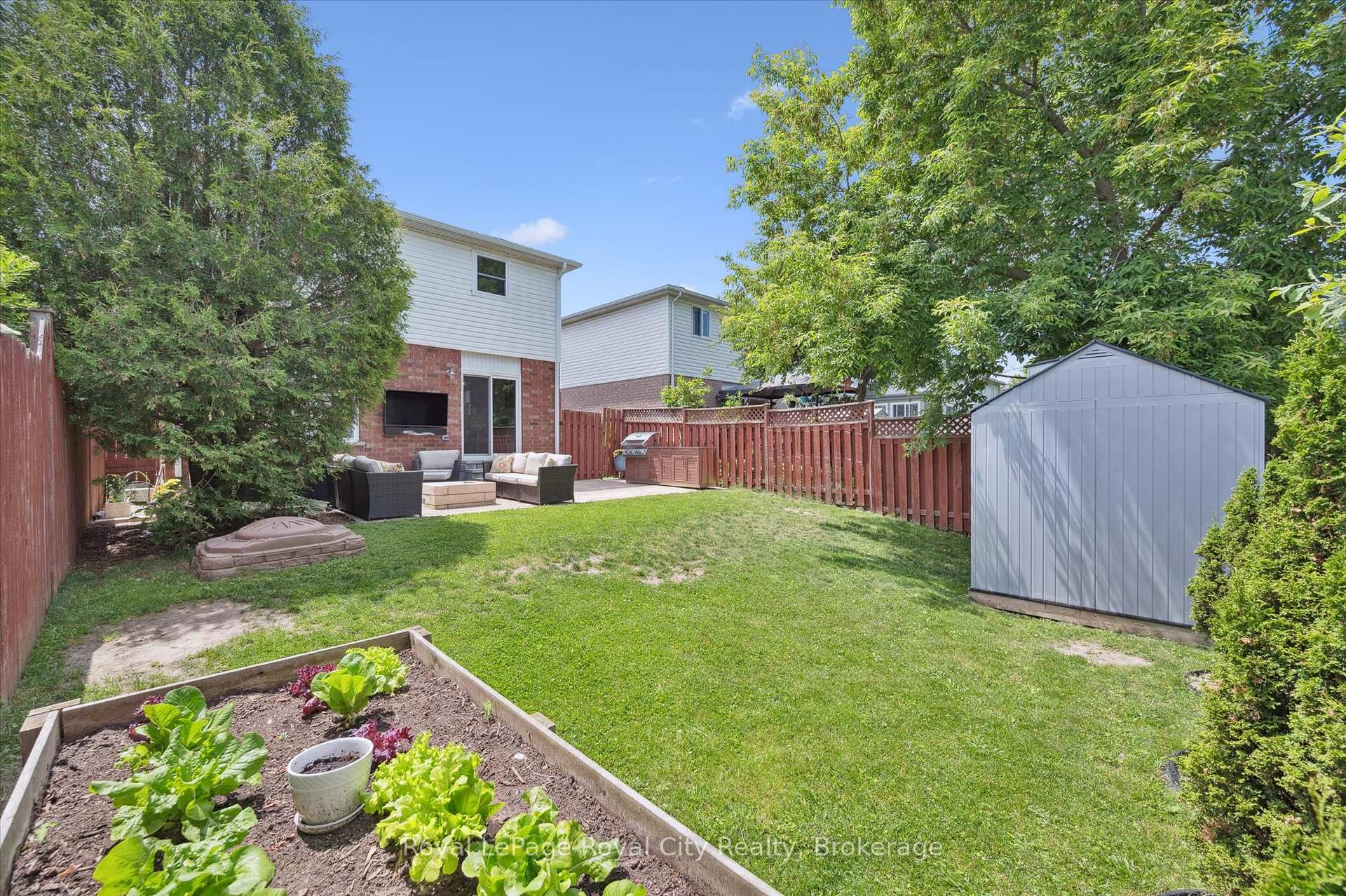 Photo 25 of 67 Inverness Drive, Guelph, Victoria North — HOMEH
