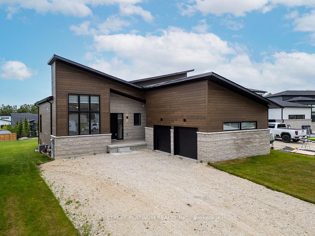 Front of 91 Goldie Court
