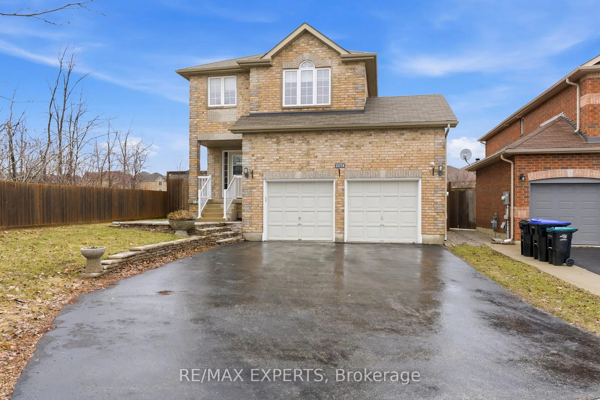 Front of 2174 Taggart Court