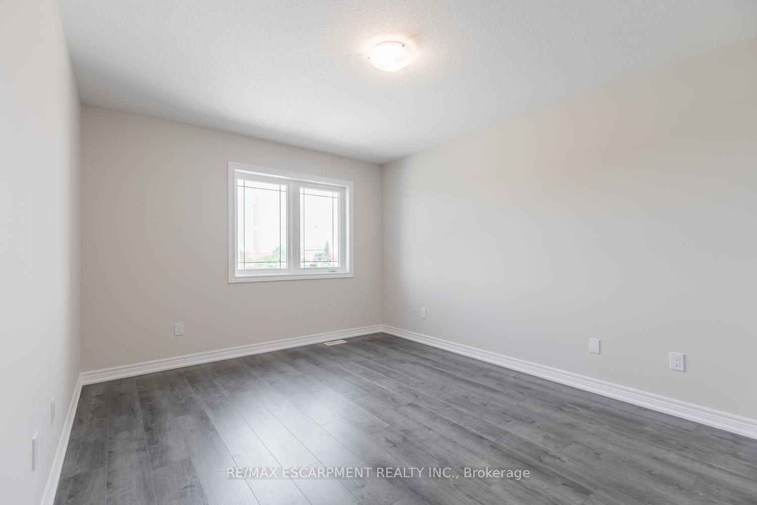 Photo 28 of Unit 36, 19 Picardy Drive, Hamilton, Stoney Creek Mountain — HOMEH