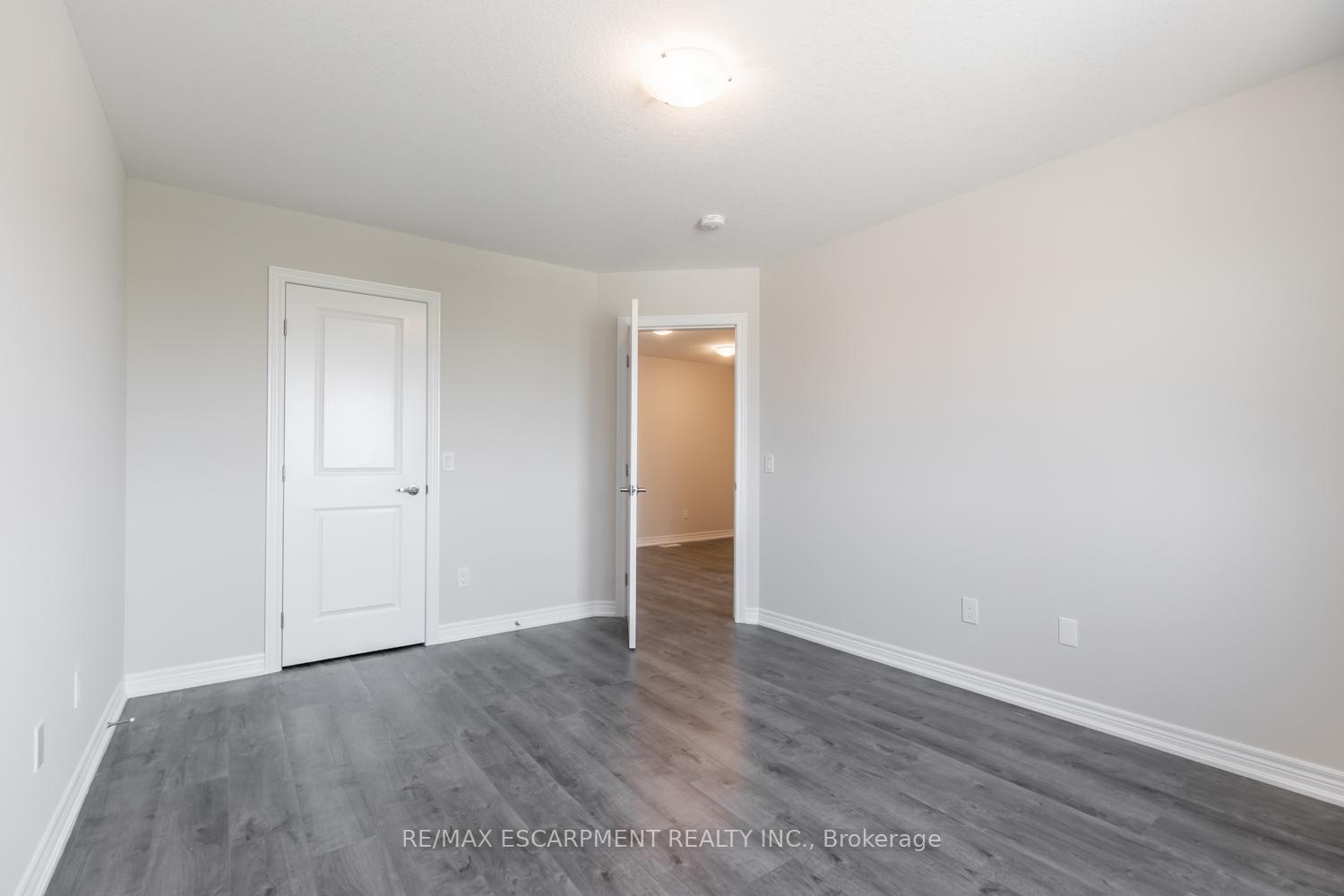 Photo 31 of Unit 36, 19 Picardy Drive, Hamilton, Stoney Creek Mountain — HOMEH