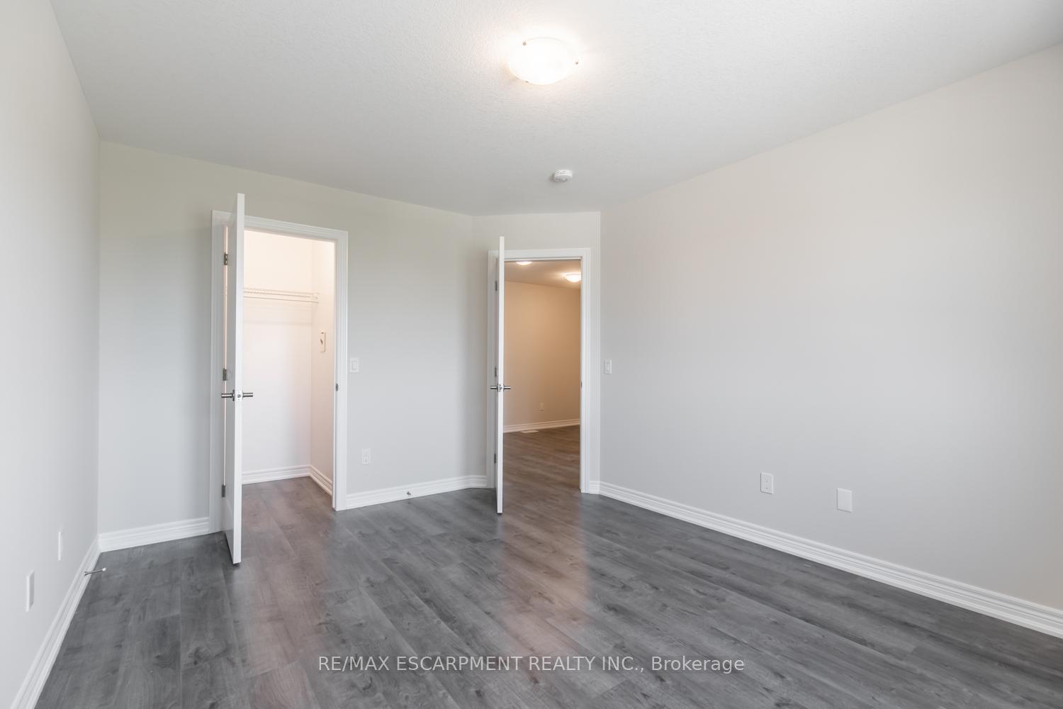 Photo 32 of Unit 36, 19 Picardy Drive, Hamilton, Stoney Creek Mountain — HOMEH