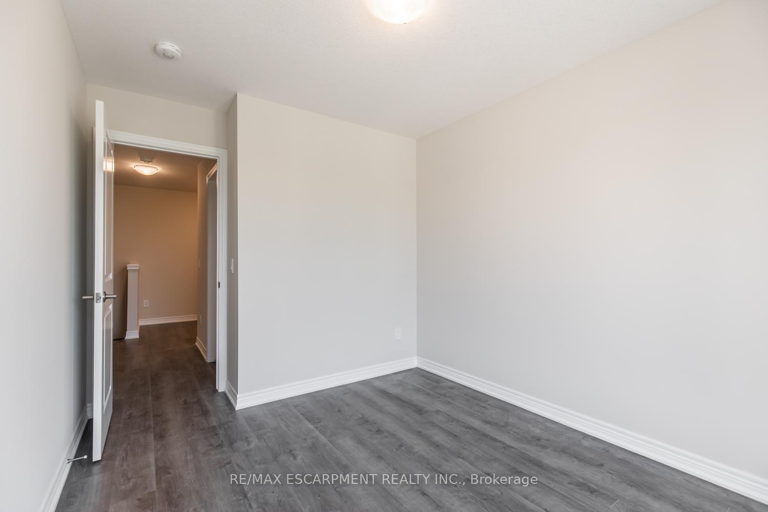 Photo 34 of Unit 36, 19 Picardy Drive, Hamilton, Stoney Creek Mountain — HOMEH