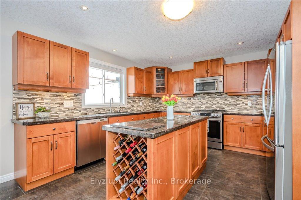 Photo 12 of 21 Creekside Drive, Guelph, Grange Road — HOMEH