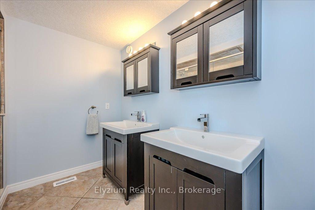 Photo 23 of 21 Creekside Drive, Guelph, Grange Road — HOMEH