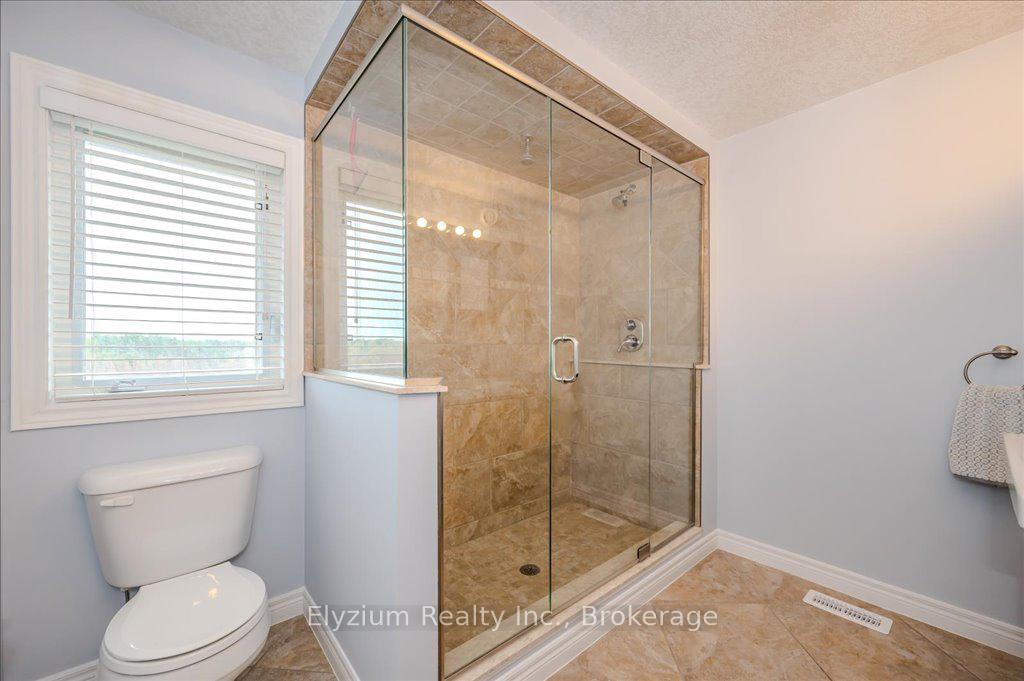 Photo 24 of 21 Creekside Drive, Guelph, Grange Road — HOMEH