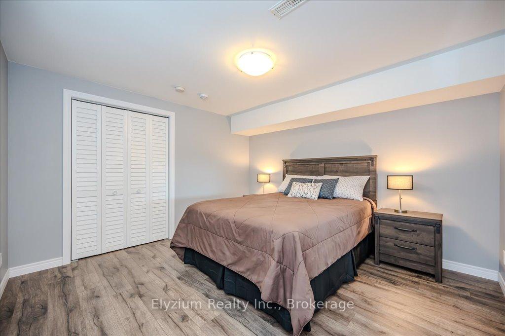Photo 32 of 21 Creekside Drive, Guelph, Grange Road — HOMEH