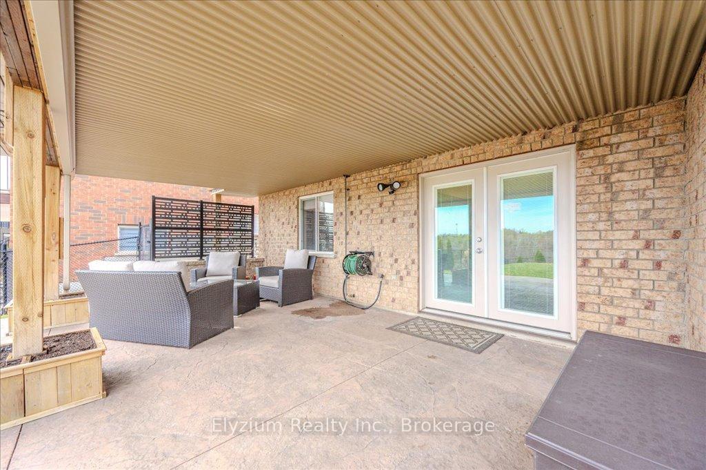 Photo 36 of 21 Creekside Drive, Guelph, Grange Road — HOMEH