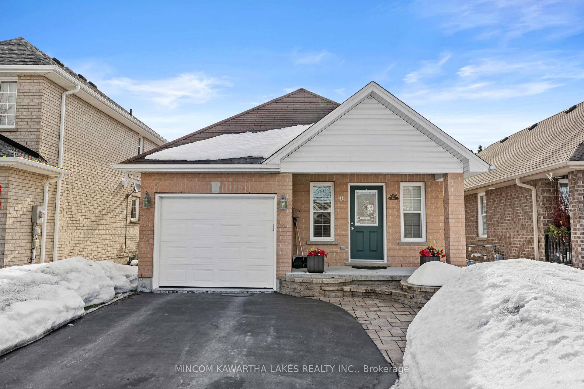 Photo 2 of 46 Laurent Boulevard, Kawartha Lakes, Lindsay — HOMEH