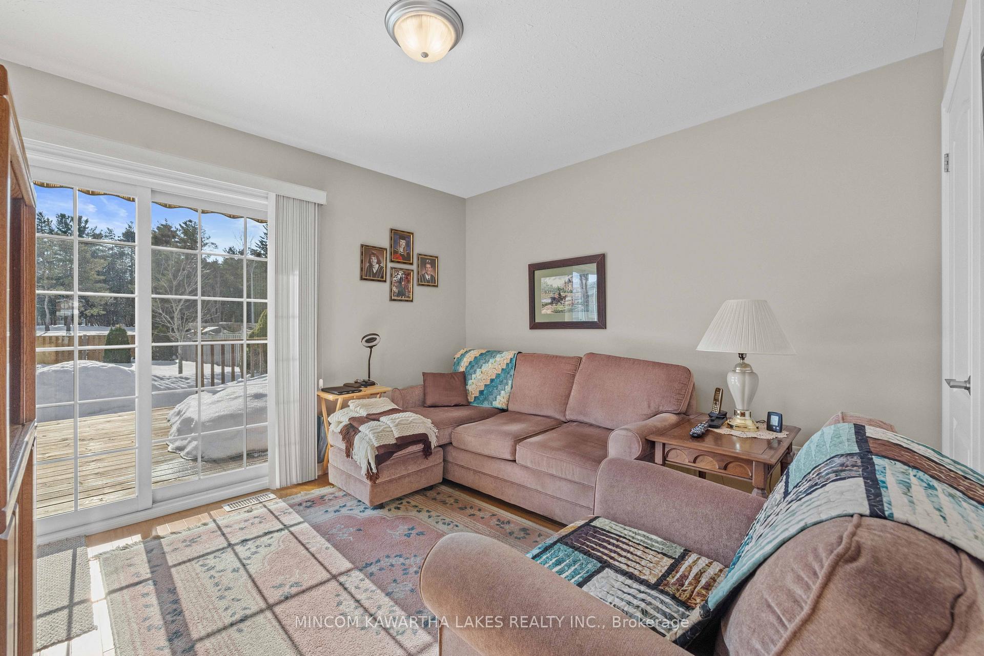 Photo 14 of 46 Laurent Boulevard, Kawartha Lakes, Lindsay — HOMEH