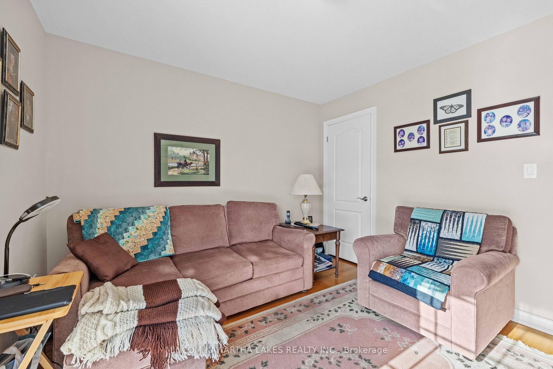 Photo 15 of 46 Laurent Boulevard, Kawartha Lakes, Lindsay — HOMEH