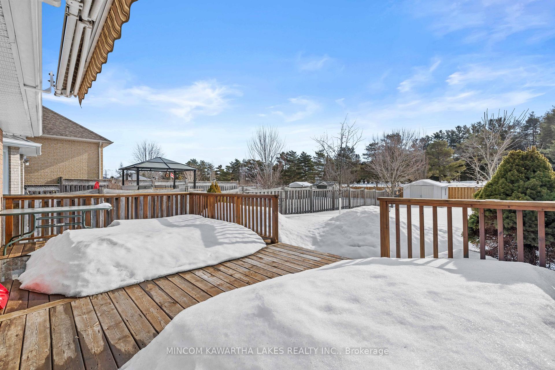 Photo 28 of 46 Laurent Boulevard, Kawartha Lakes, Lindsay — HOMEH