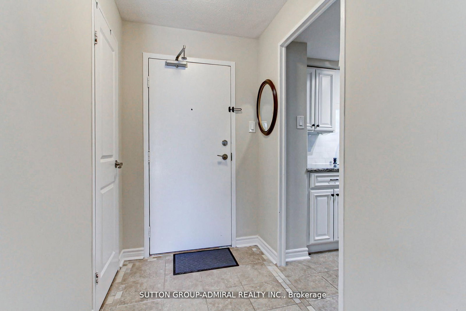 Photo 7 of Unit 303, 1 Royal Orchard Blvd, Markham, Royal Orchard — HOMEH