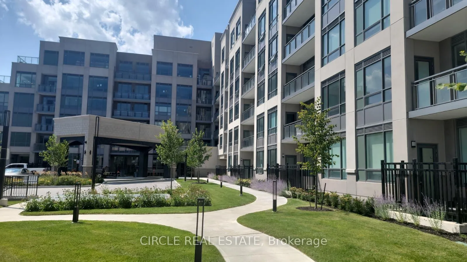 Photo 2 of Unit 343, 2075 King Road, King, King City — HOMEH