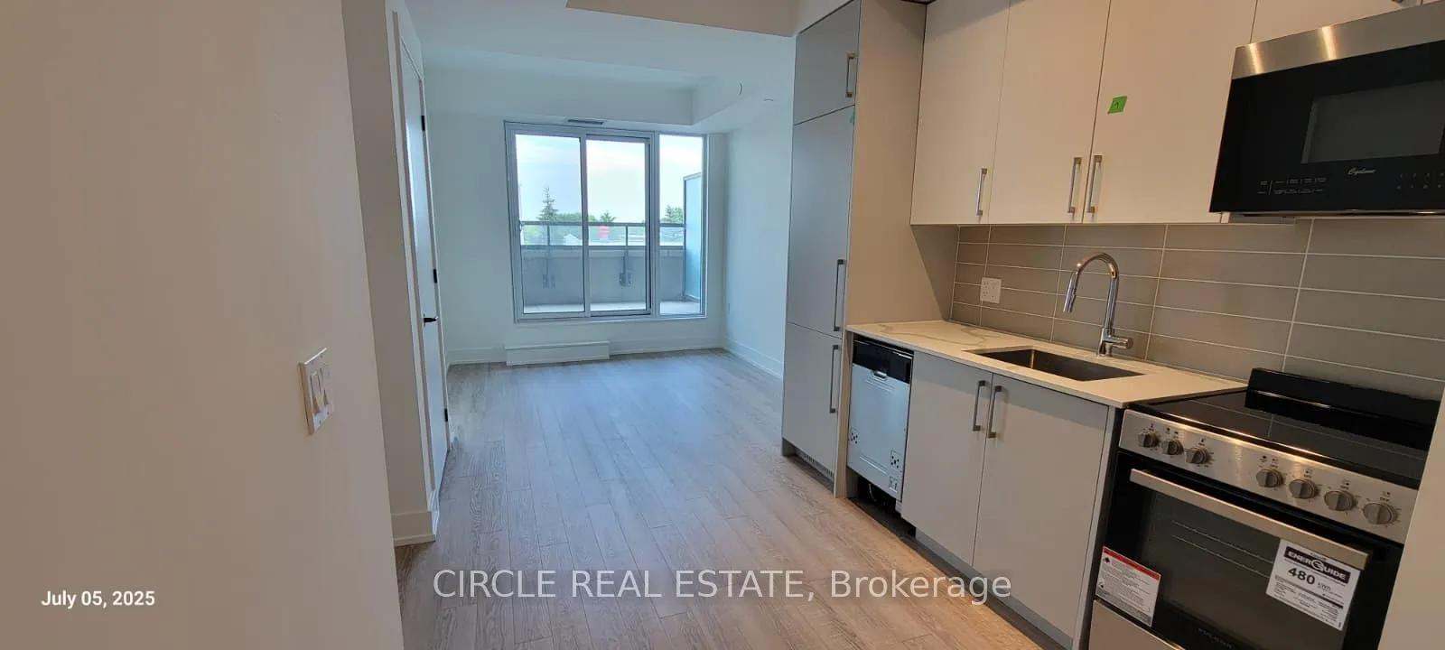 Photo 9 of Unit 343, 2075 King Road, King, King City — HOMEH