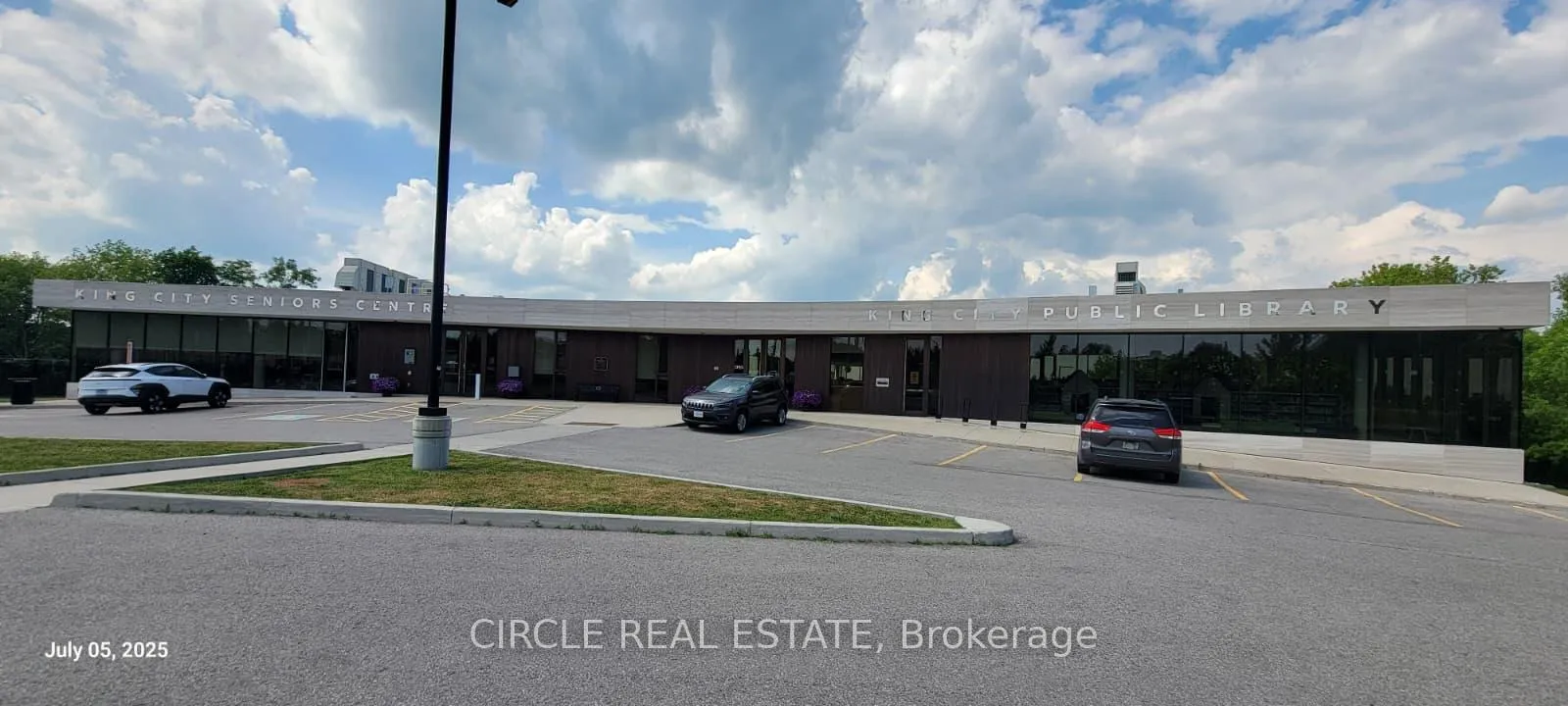 Photo 17 of Unit 343, 2075 King Road, King, King City — HOMEH